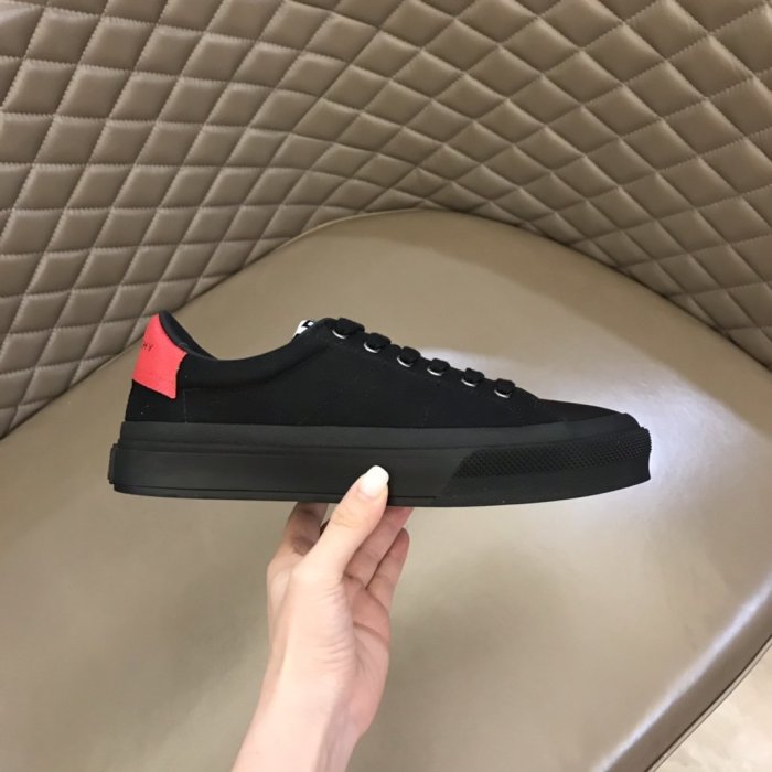 GIVENCHY men_Casual shoes eur 38-44