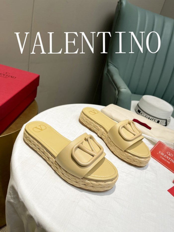 Valentino Women_Slippers/Sandals 35-40