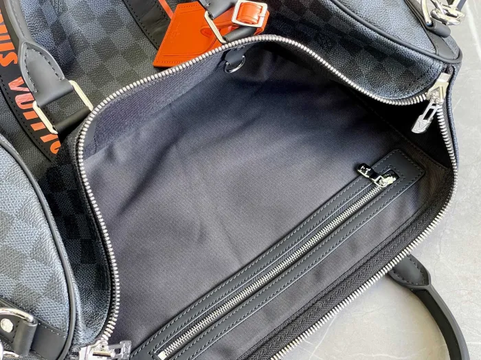 LOUIS VUITTON bags