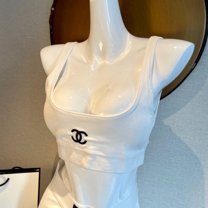 Chanel swimsuit size：S-XL