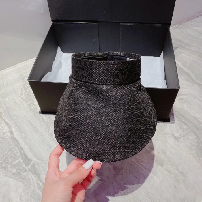 LOEWE Hats
