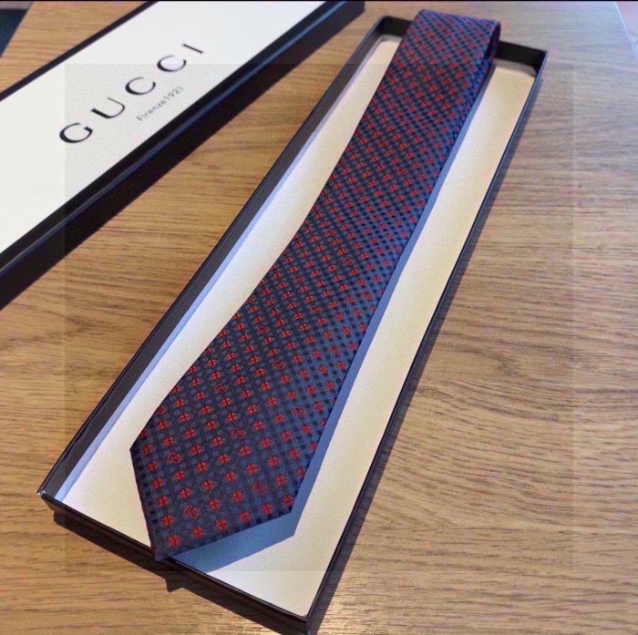 Gucci Scarves