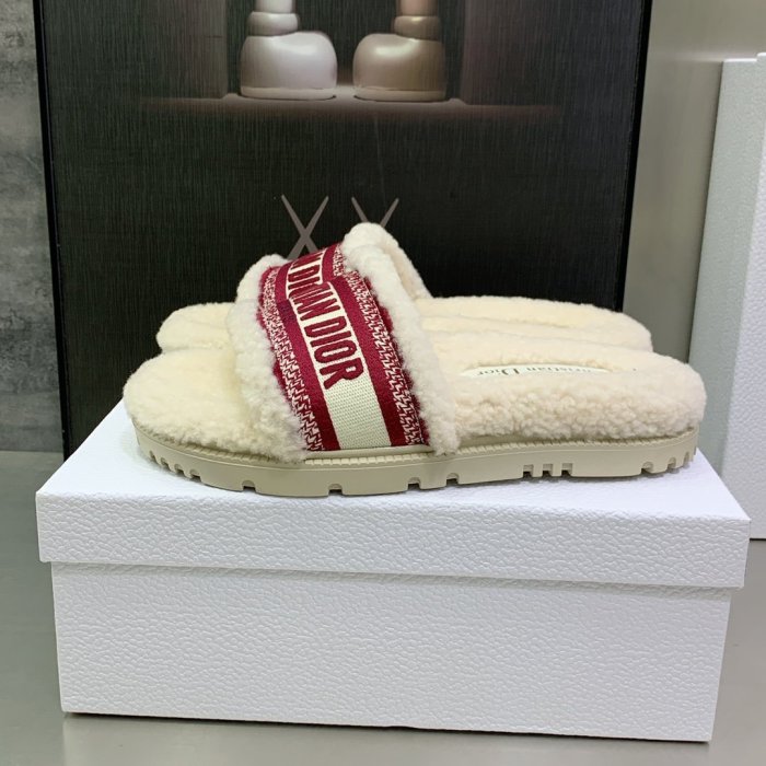 Dior Women_Slippers/Sandals 35-41