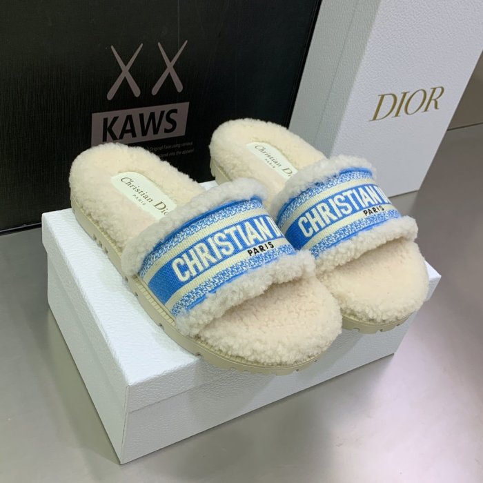 Dior Women_Slippers/Sandals 35-41