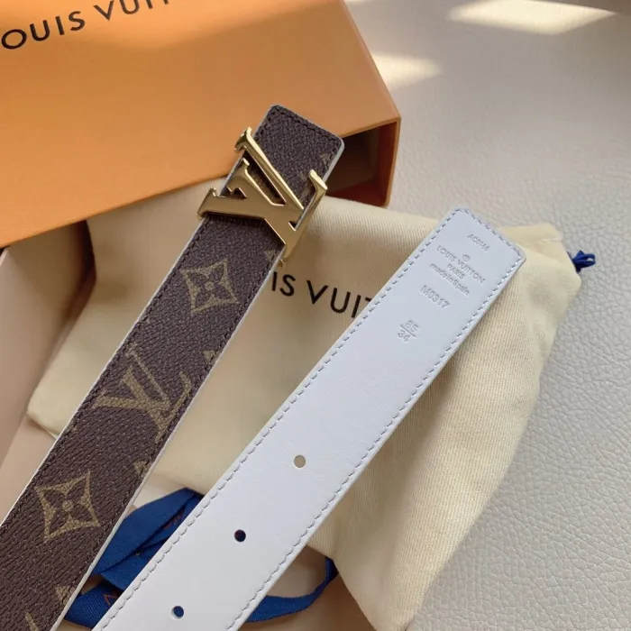 LOUIS VUITTON Belt