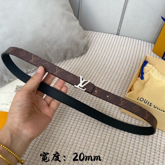 LOUIS VUITTON Belt