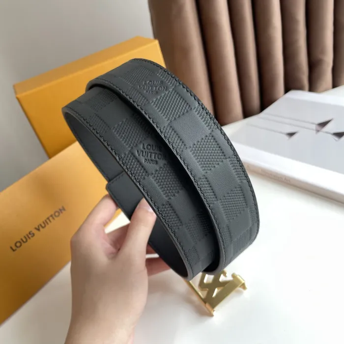 LOUIS VUITTON Belt