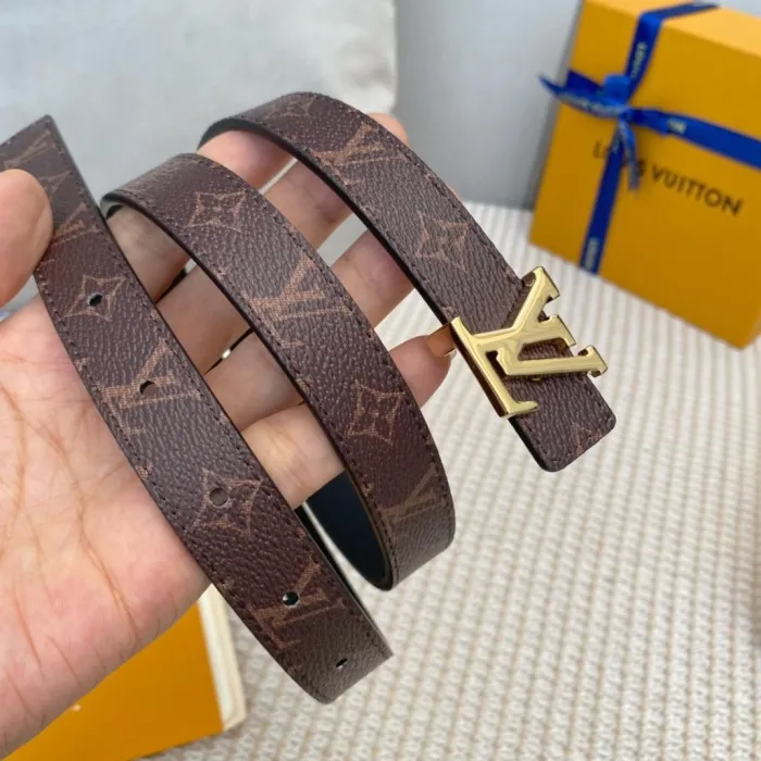 LOUIS VUITTON Belt