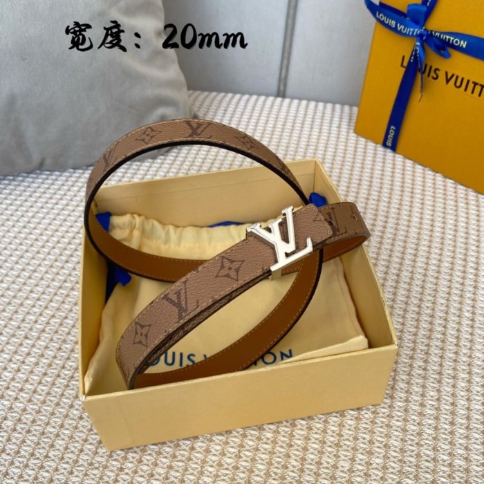 LOUIS VUITTON Belt