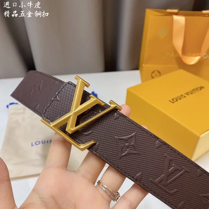 LOUIS VUITTON Belt