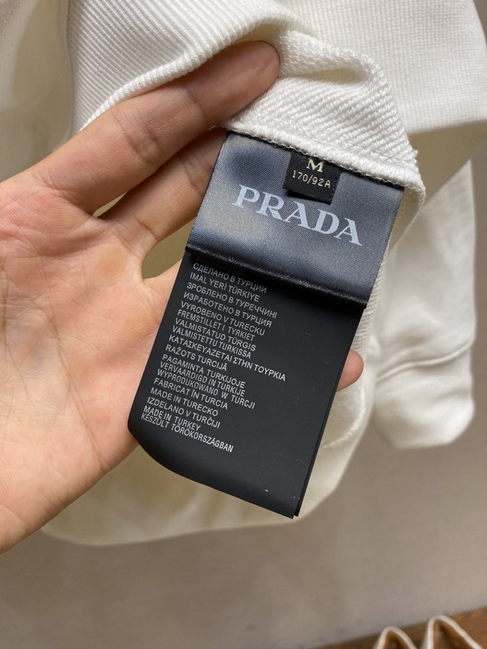 Prada Clothes size：46-56