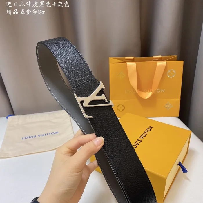 LOUIS VUITTON Belt