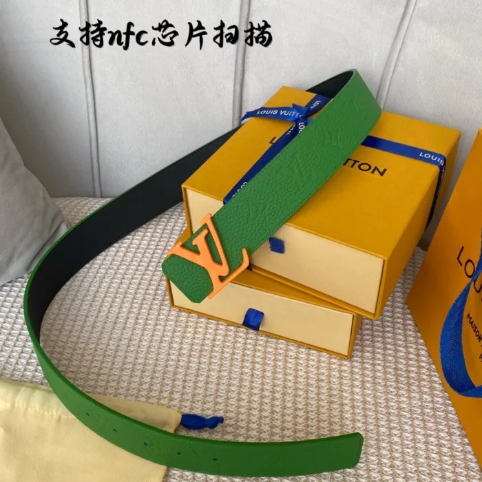 LOUIS VUITTON Belt