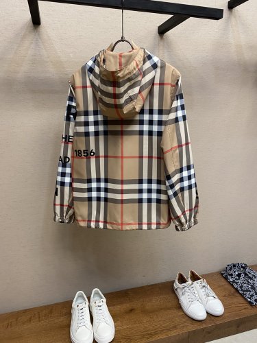 Burberry Jackets size：S-L