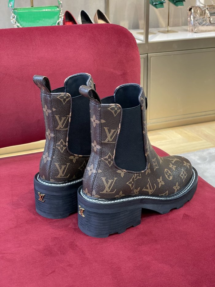 LOUIS VUITTON women _Boots shoes eur 35-41