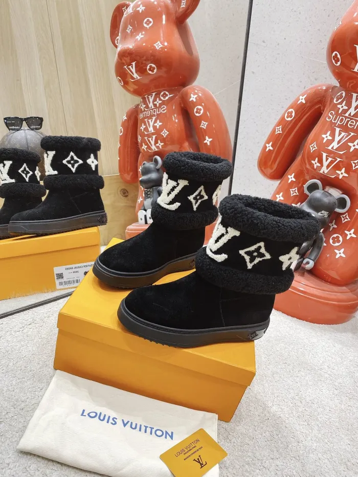 LOUIS VUITTON women _Boots shoes eur 35-40