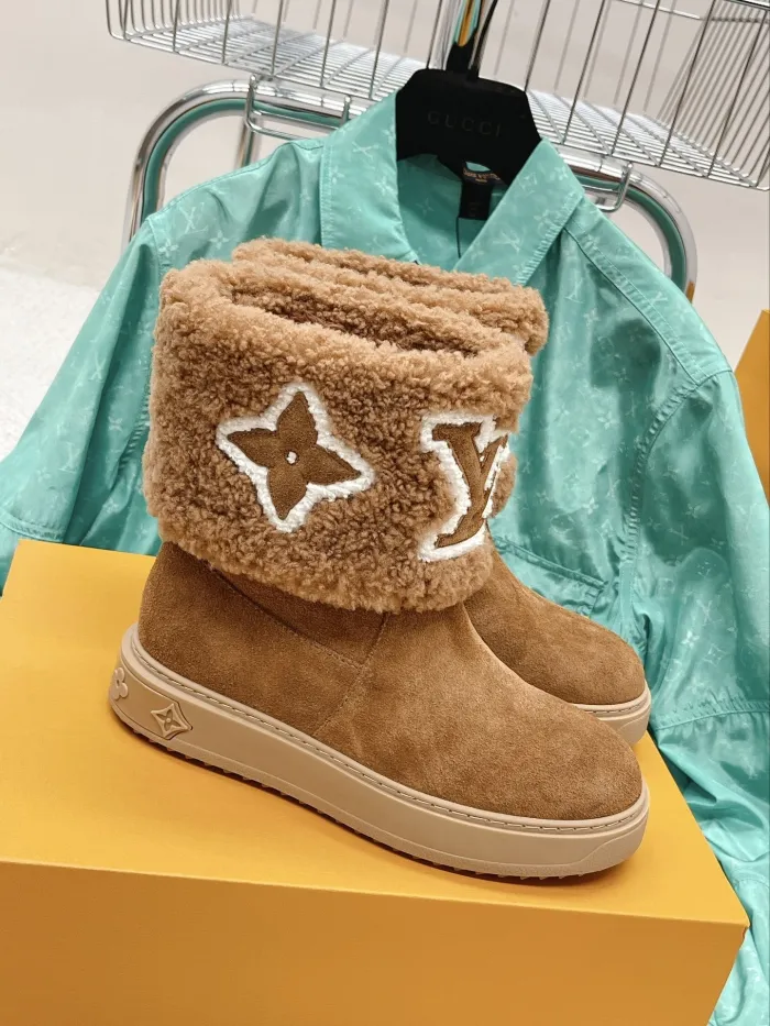 LOUIS VUITTON women _Boots shoes eur 35-40