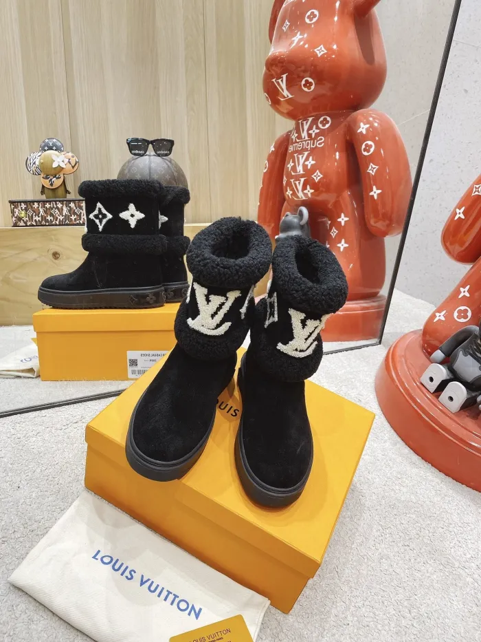 LOUIS VUITTON women _Boots shoes eur 35-40