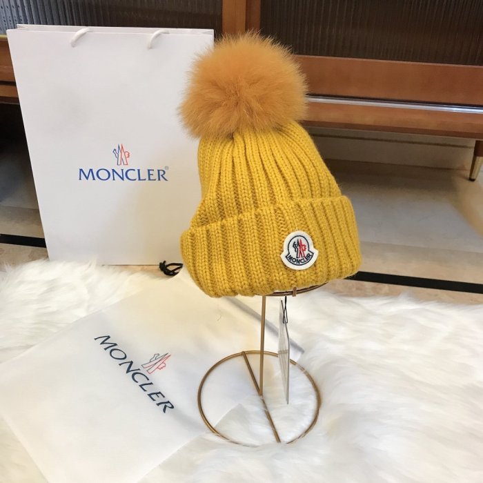 MONCLER Hats