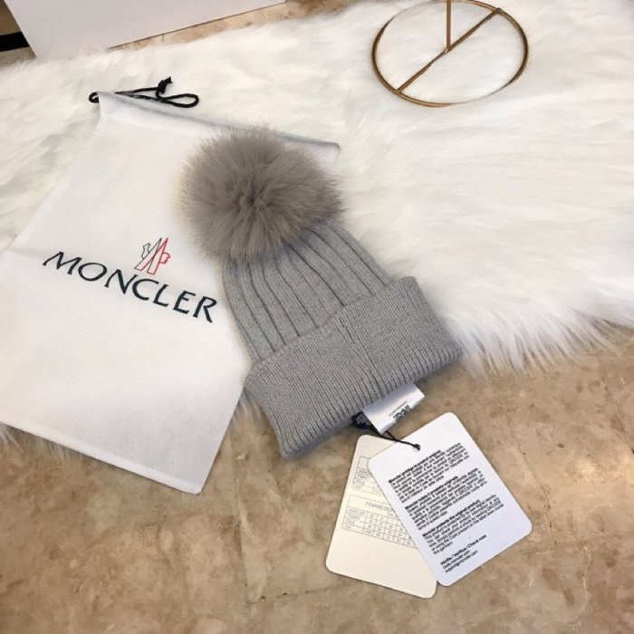 MONCLER Hats