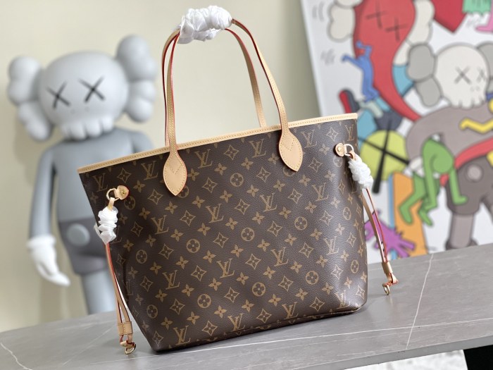 LOUIS VUITTON bags