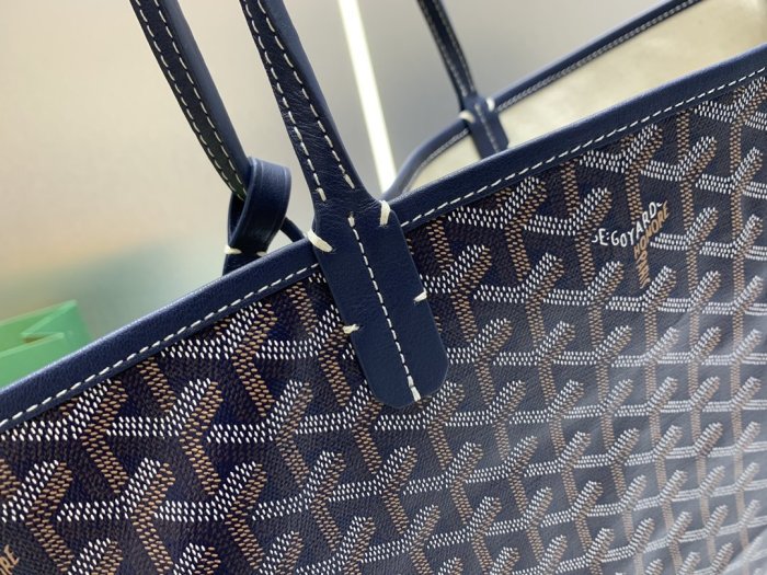 Goyard bags