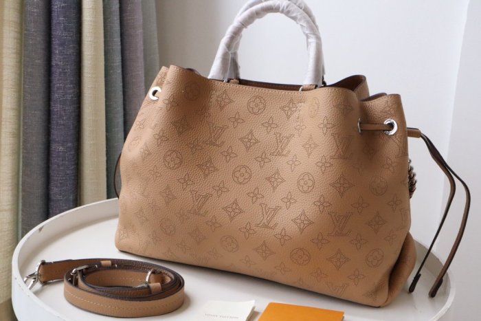 LOUIS VUITTON bags