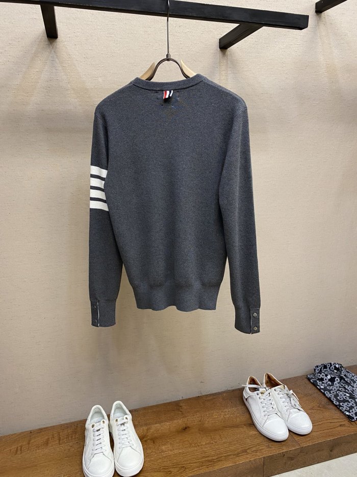 THOM BROWNE Sweater size：1-5