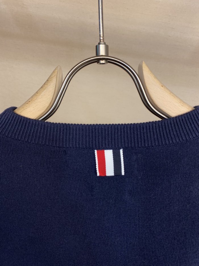 THOM BROWNE Sweater size：1-5