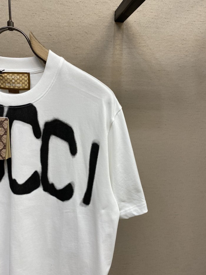 Gucci Shirts size：S-XL