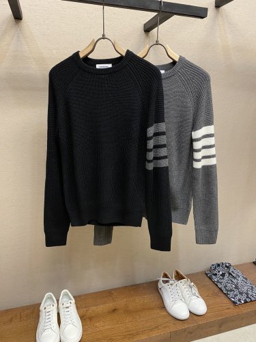 THOM BROWNE Sweater size：M-XXXL