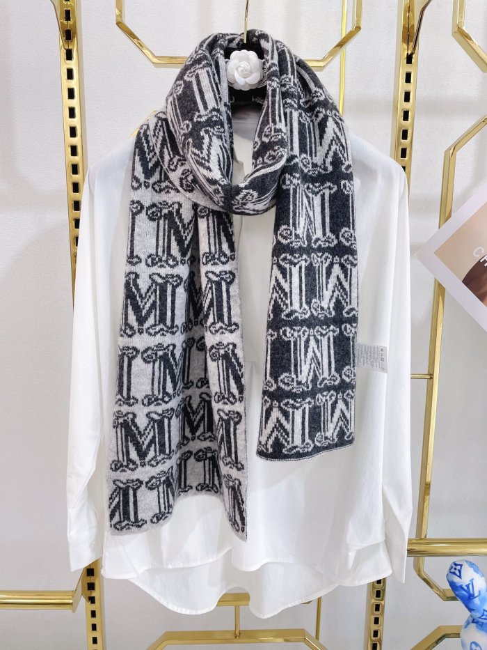 Maxmara Scarves