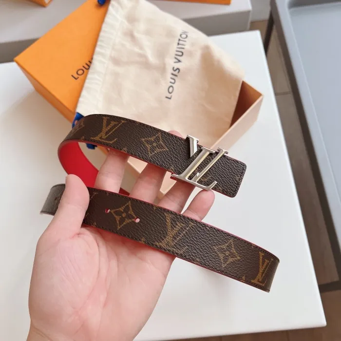 LOUIS VUITTON Belt