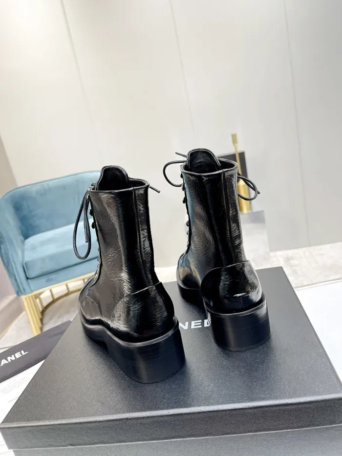 Chanel women _Boots shoes eur 35-40