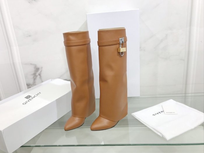 GIVENCHY women _Boots shoes eur 35-40