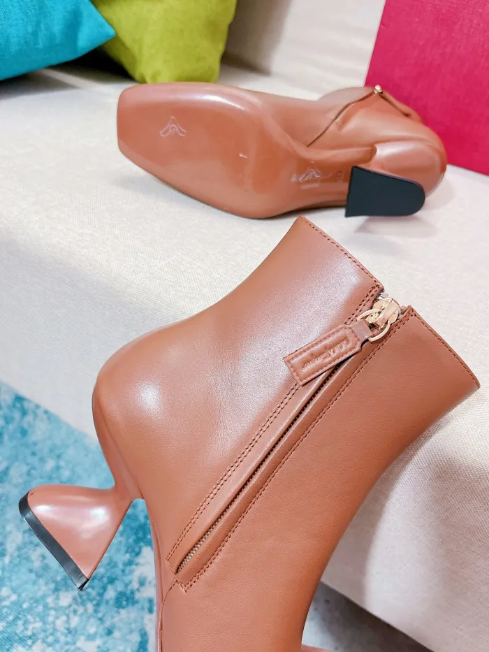 Ferragamo women _Boots shoes eur 35-40