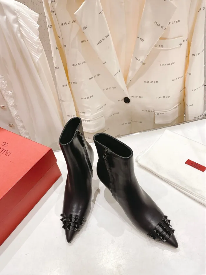 Valentino women _Boots shoes eur 35-40