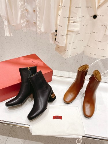 Valentino women _Boots shoes eur 35-40