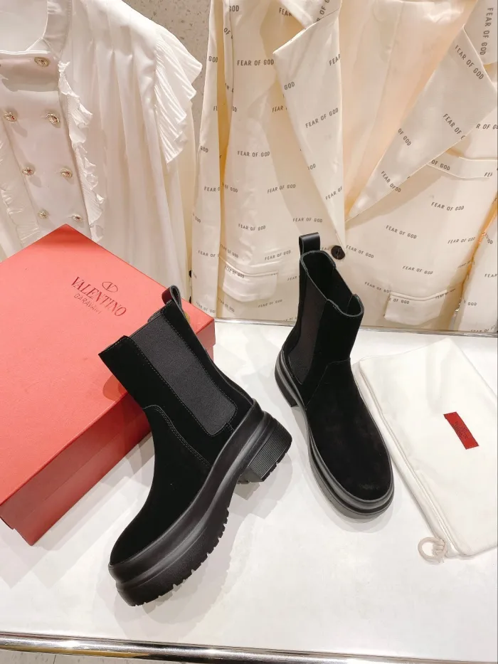 Valentino women _Boots shoes eur 35-40