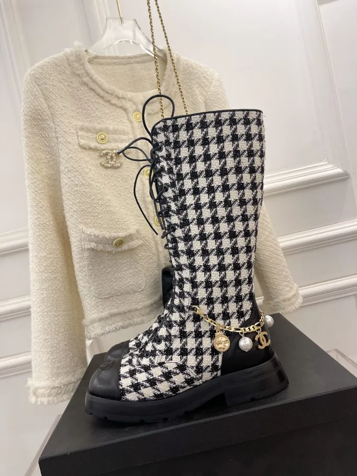 Chanel women _Boots shoes eur 35-41