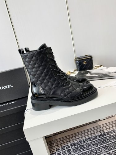 Chanel women _Boots shoes eur 35-40