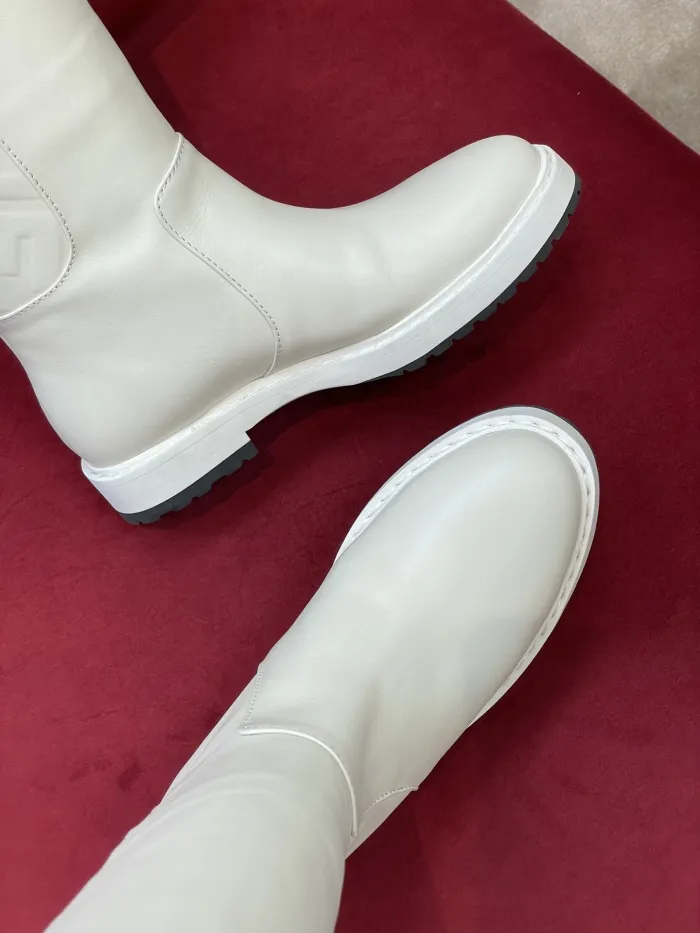 Fendi women _Boots shoes eur 35-41