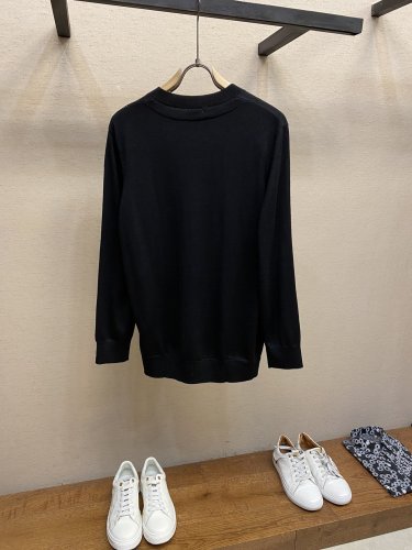 Burberry Sweater size：S-XL