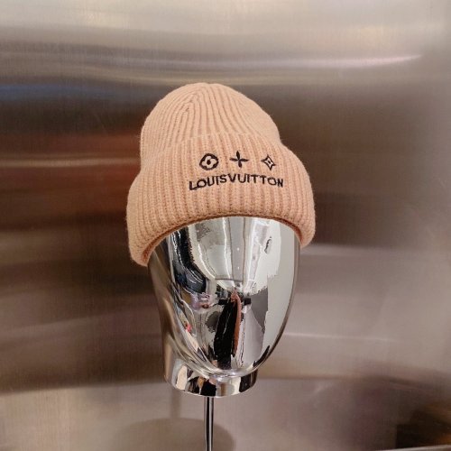 LOUIS VUITTON Scarves