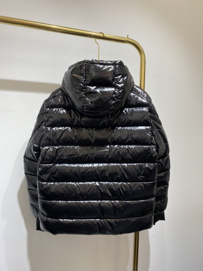 MONCLER Down Jacket size：1-5