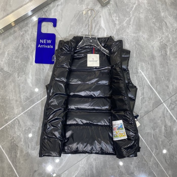 MONCLER Down Jacket size：1-4