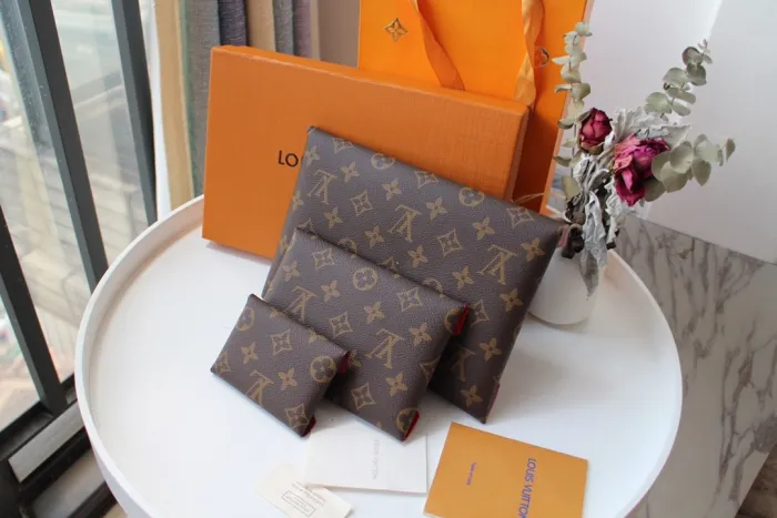 LOUIS VUITTON bags