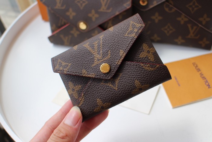 LOUIS VUITTON bags