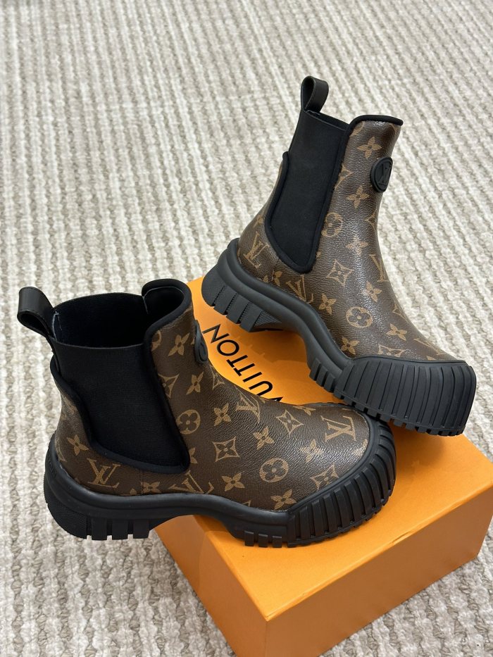 LOUIS VUITTON women _Boots shoes eur 35-41