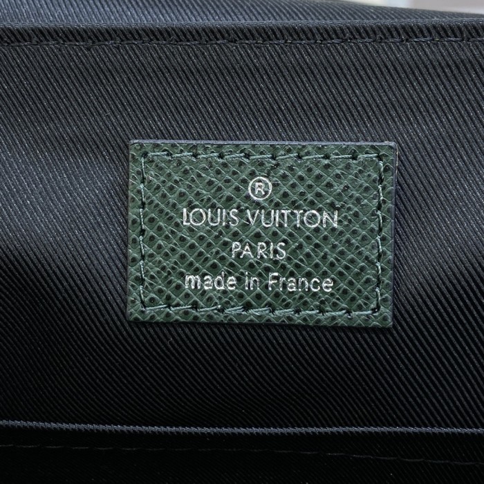 LOUIS VUITTON bags